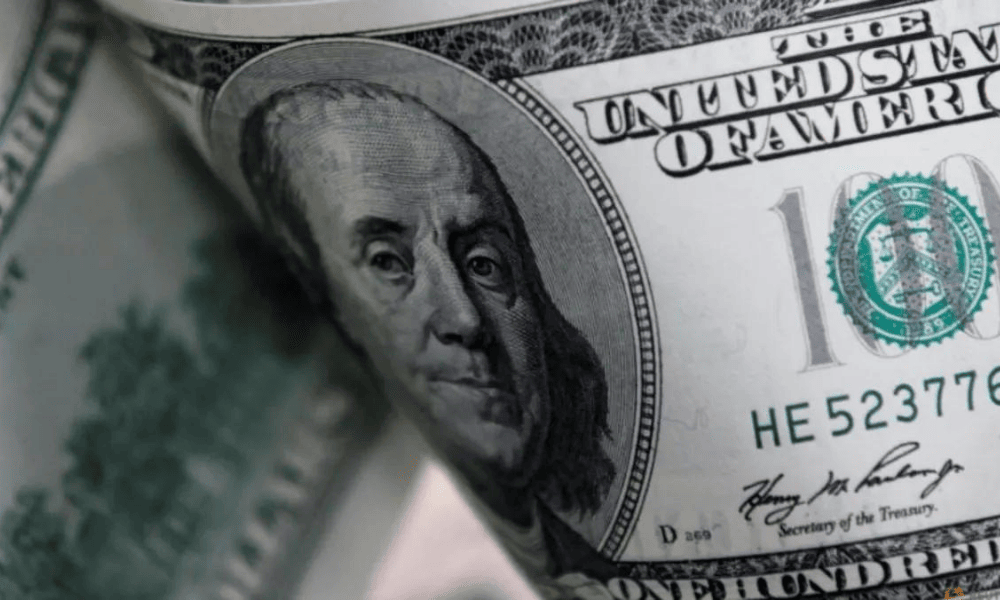 Dollar Hovers Near Two-Decade High Before Inflation Gauge!